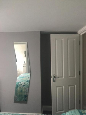 home away from home, Croydon